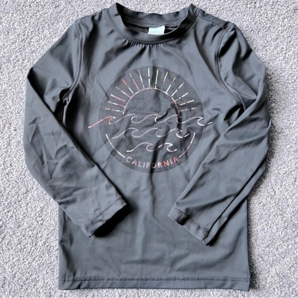 Gymboree long sleeve rash guard/ swim shirt size XS (4)